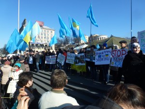 Maidan - Pro Crimea Rally 20140308  2